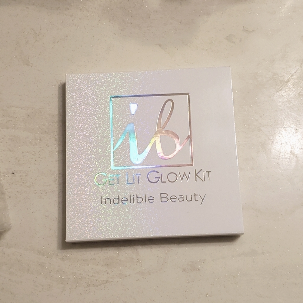 Glow Kit